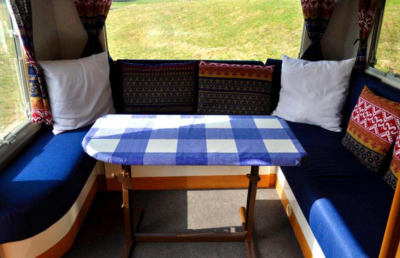 Guillerin Caravan And Glamping Sornac Ngoại thất bức ảnh