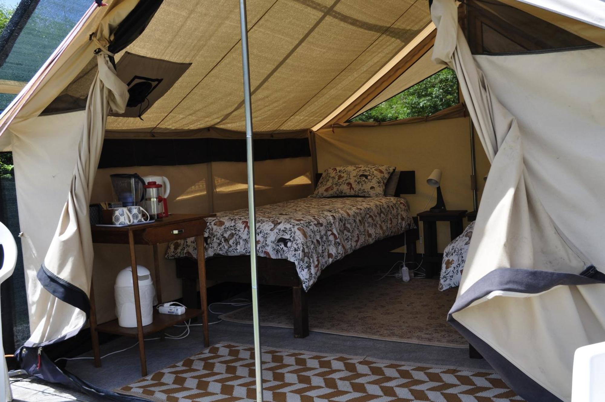 Guillerin Caravan And Glamping Sornac Ngoại thất bức ảnh